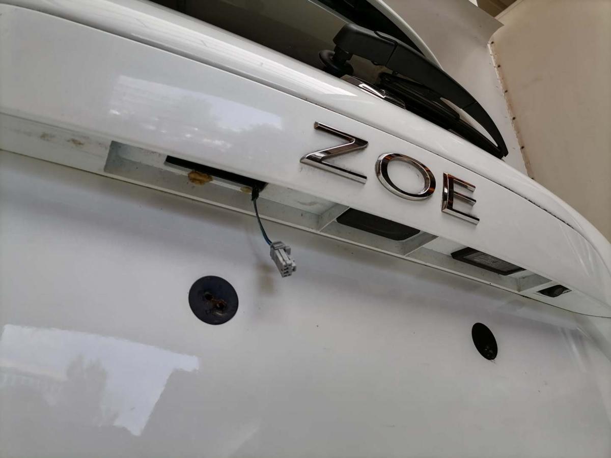 Renault Zoe original Heckklappe mit Heckscheibe TEQNC Weiß Bj.2017
